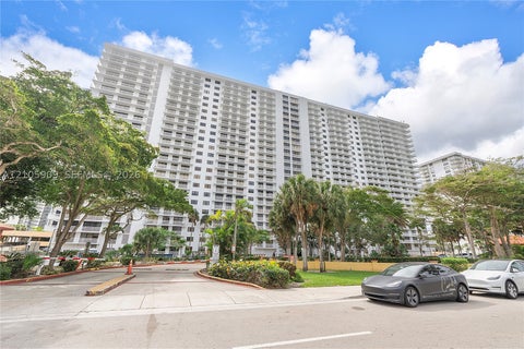 Photo of 210 174th St #1610, Sunny Isles Beach, FL 33160 (MLS # A12105909)