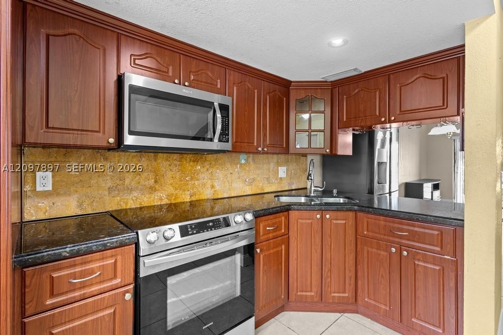 5953 W 28th Ave 24