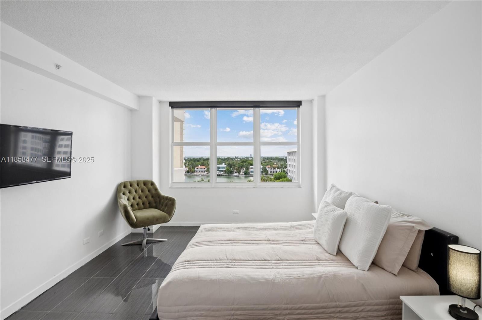 THE PAVILION CONDO - Residential