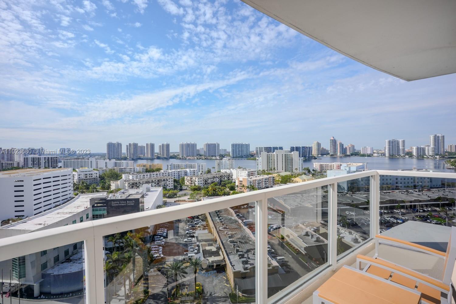 Photo 29 of 32 of 18001 Collins Ave 1118 condo