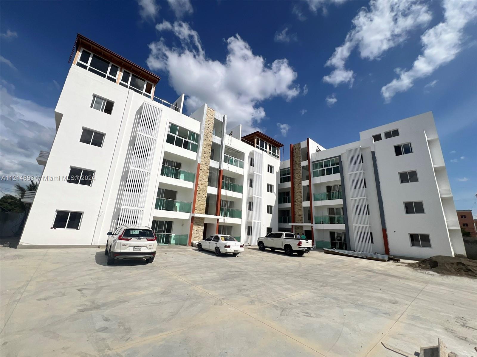Residencial Mar de Jara - Residential