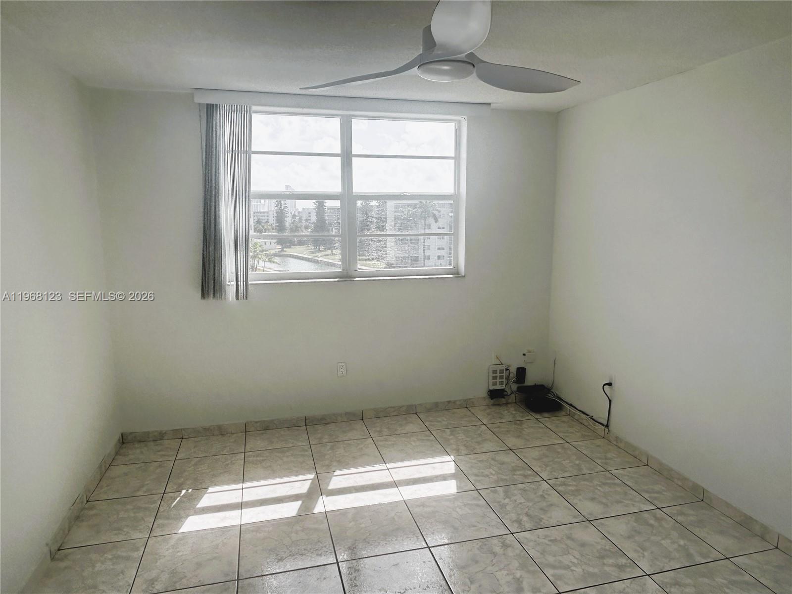 POINT EAST SEC II CONDO - Residential