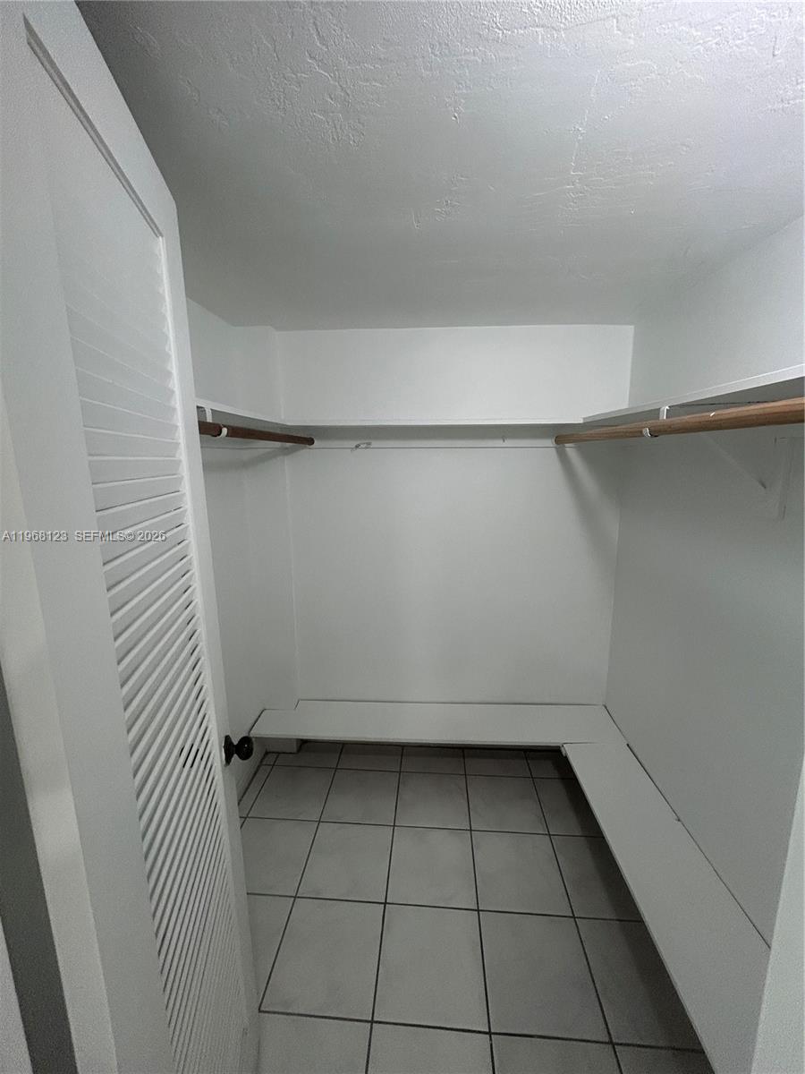 POINT EAST SEC II CONDO - Residential