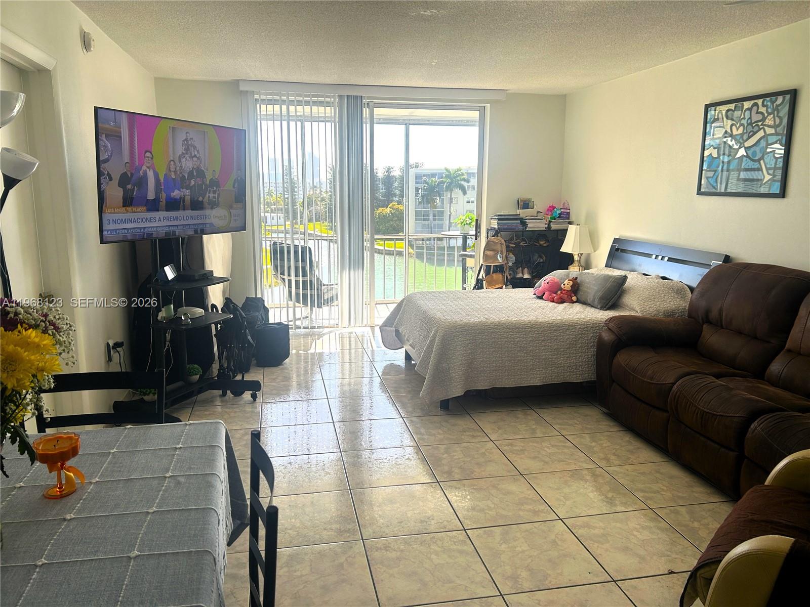 2851 Leonard Dr J502