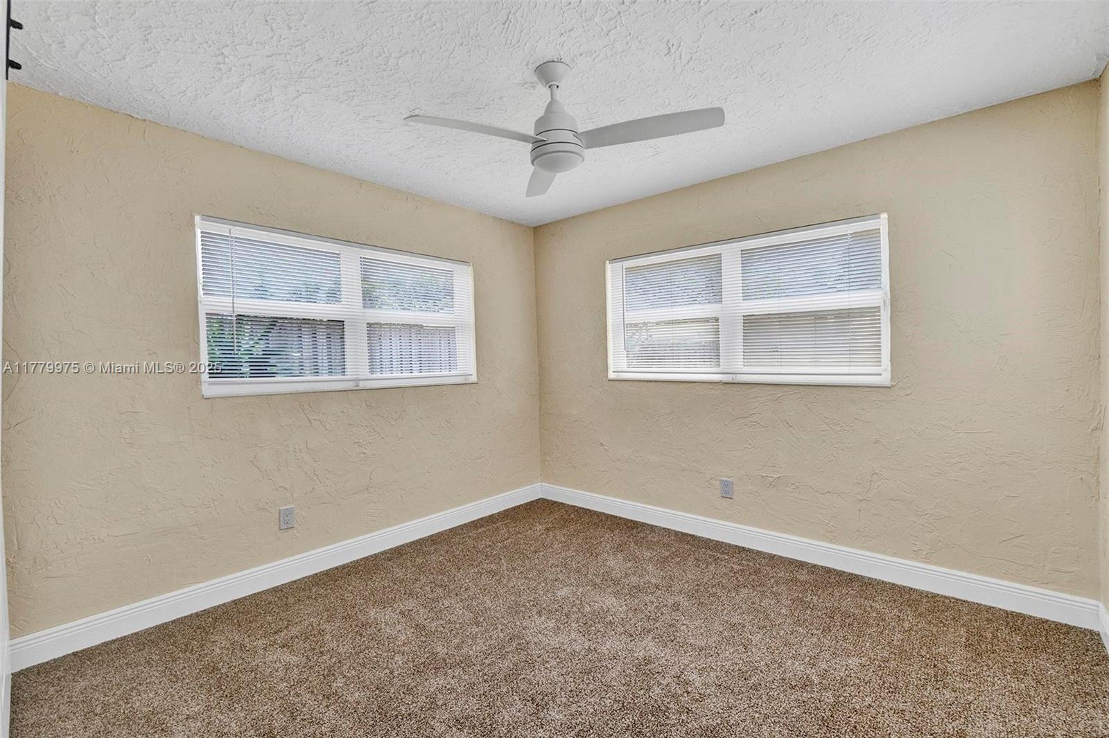 ACADEMY AWARD HOMES SEC 3 - Residential