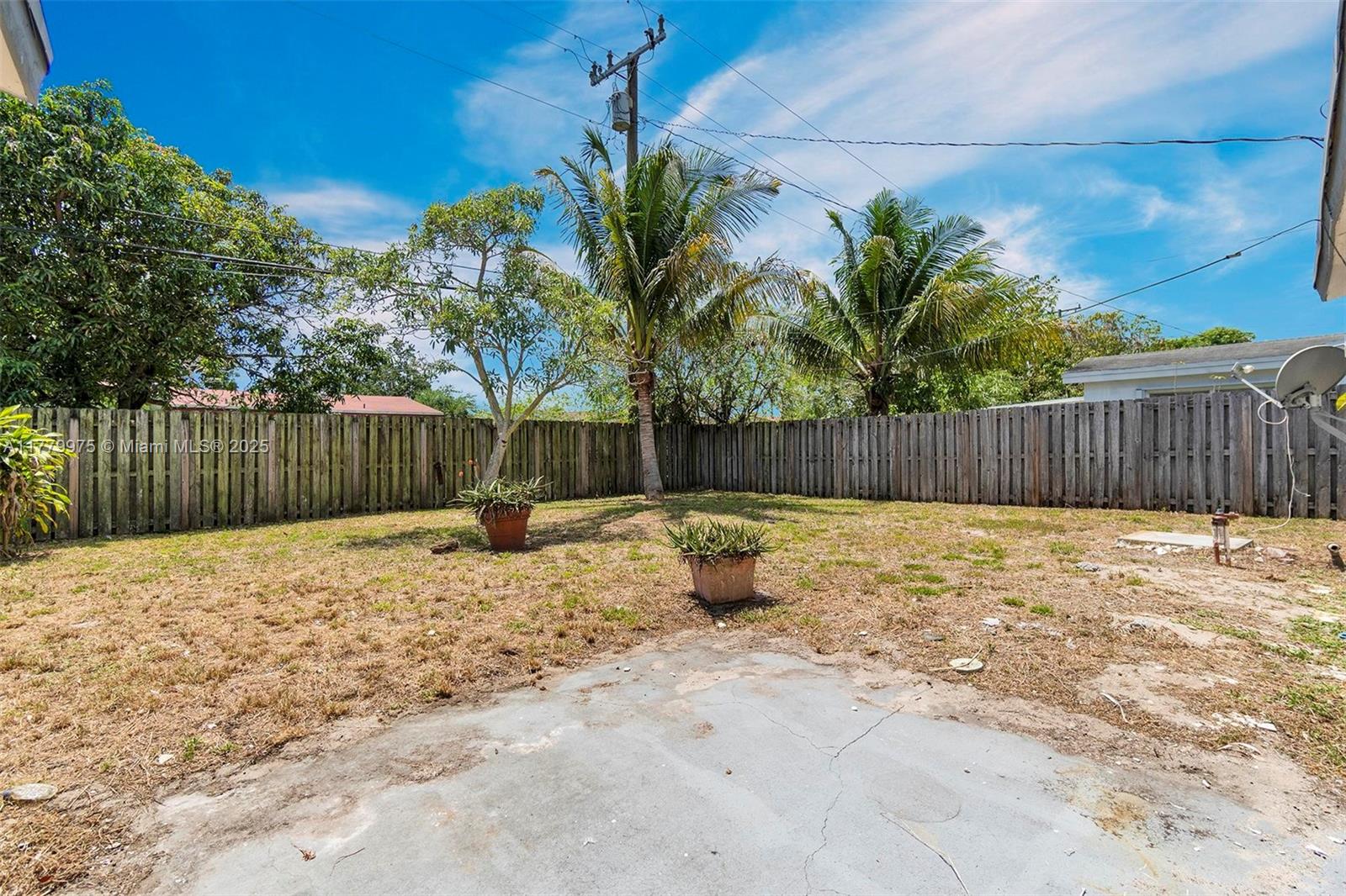 ACADEMY AWARD HOMES SEC 3 - Residential