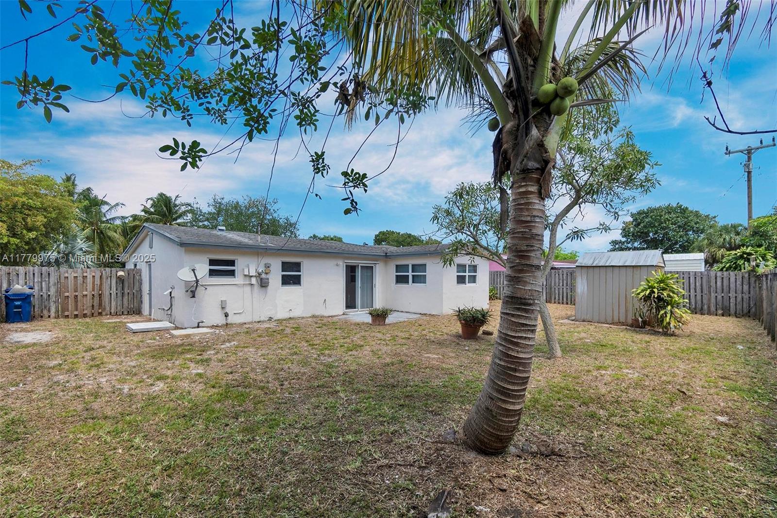 ACADEMY AWARD HOMES SEC 3 - Residential