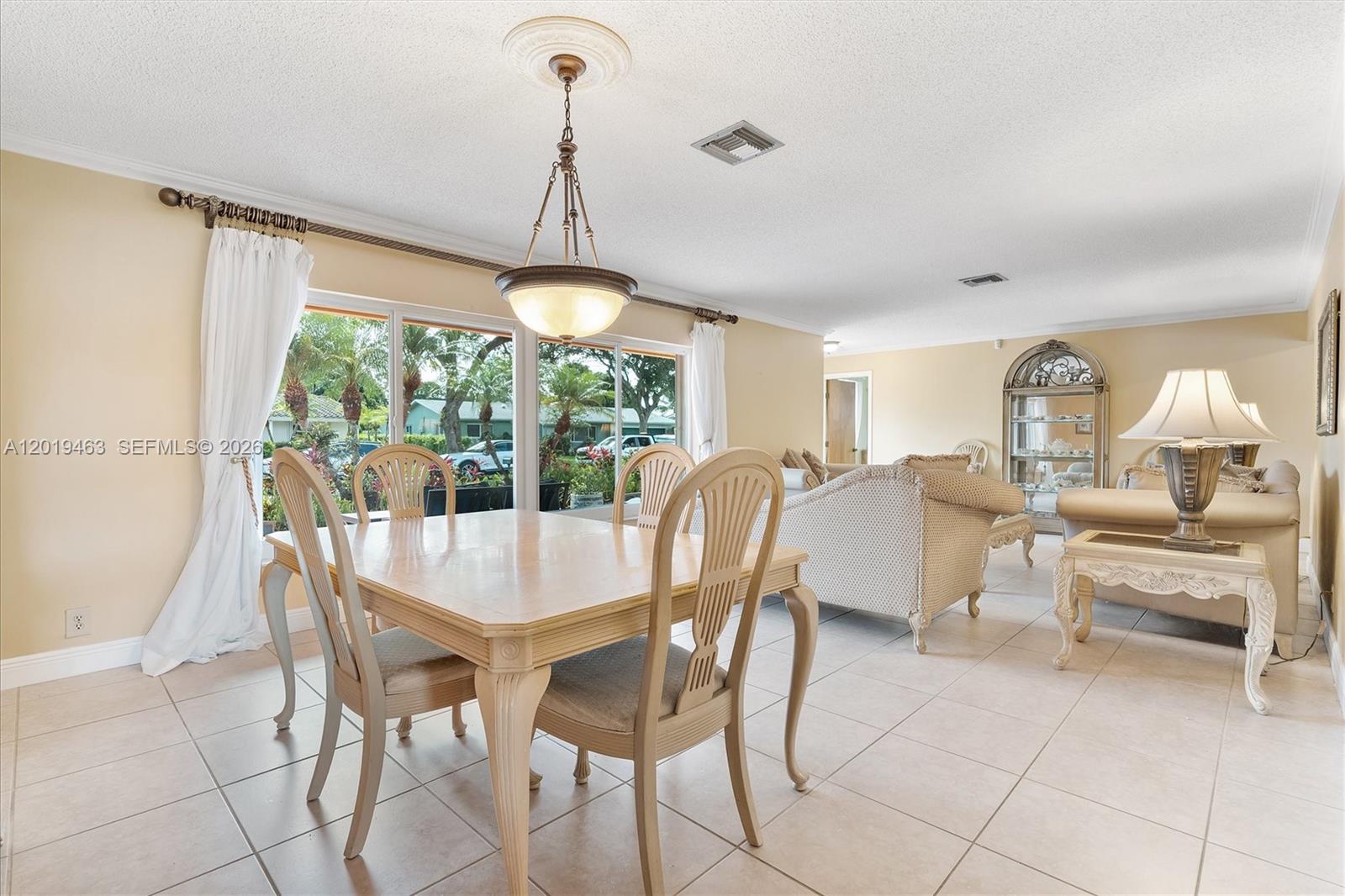 PEMBROKE LAKES SEC 2 - Residential