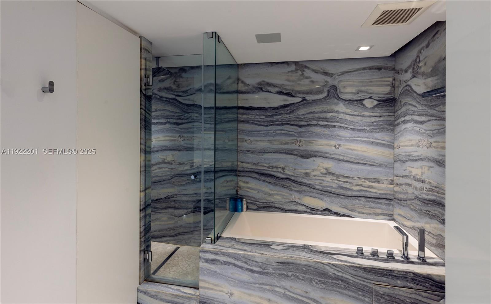 Belle Isle - Residential