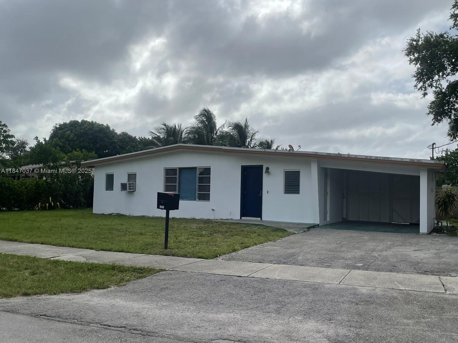 2024 NW 10th Ave