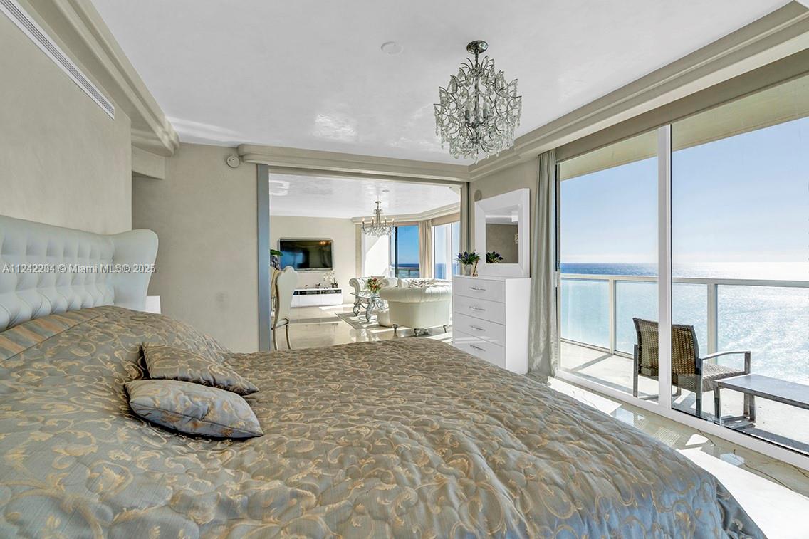 LA PERLA CONDO - Residential Lease