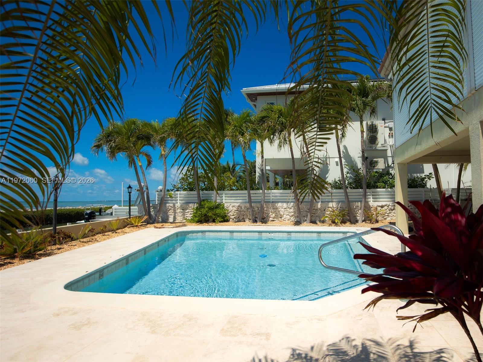 PLANTATION ISLAND - Residential