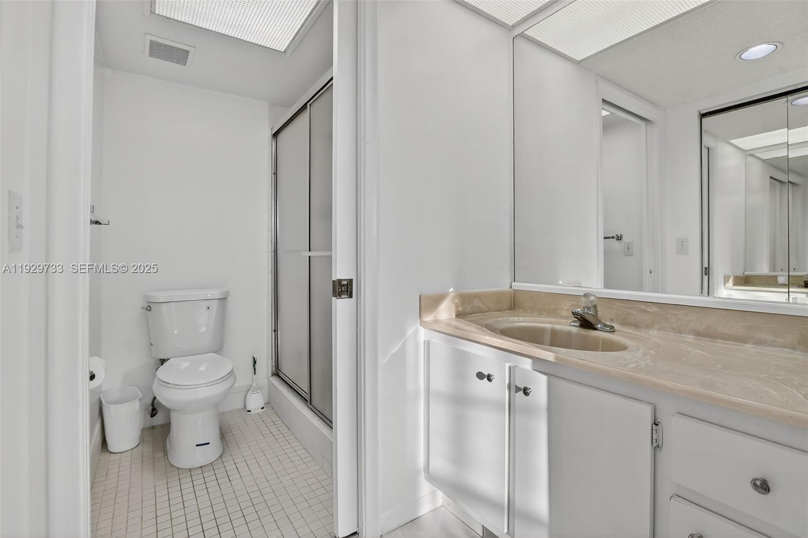 BUCKINGHAM AT CENTURY VIL - Residential Lease