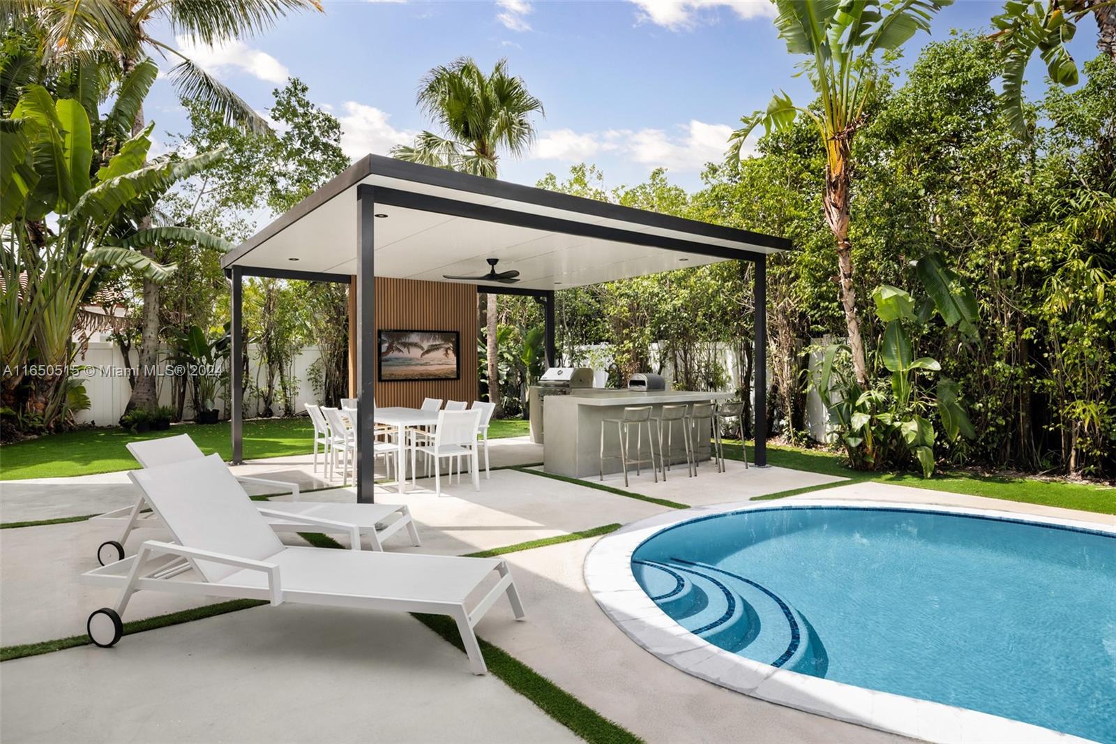 HIGHLAND LAKES SEC 3 - Residential