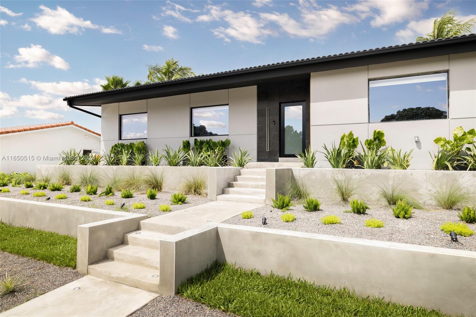 HIGHLAND LAKES SEC 3 - Residential