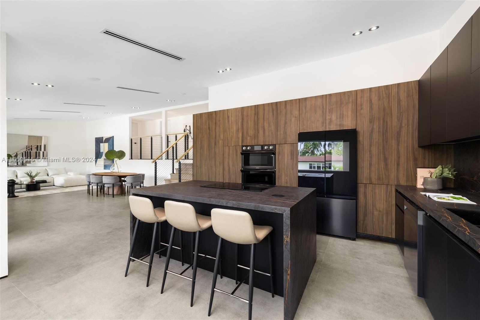 HIGHLAND LAKES SEC 3 - Residential