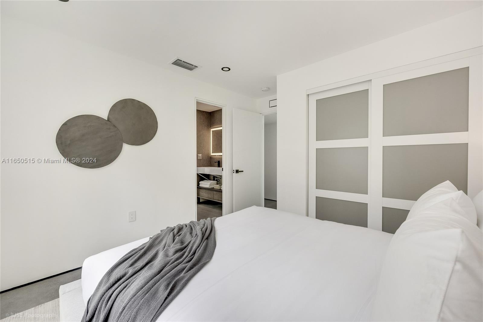 HIGHLAND LAKES SEC 3 - Residential