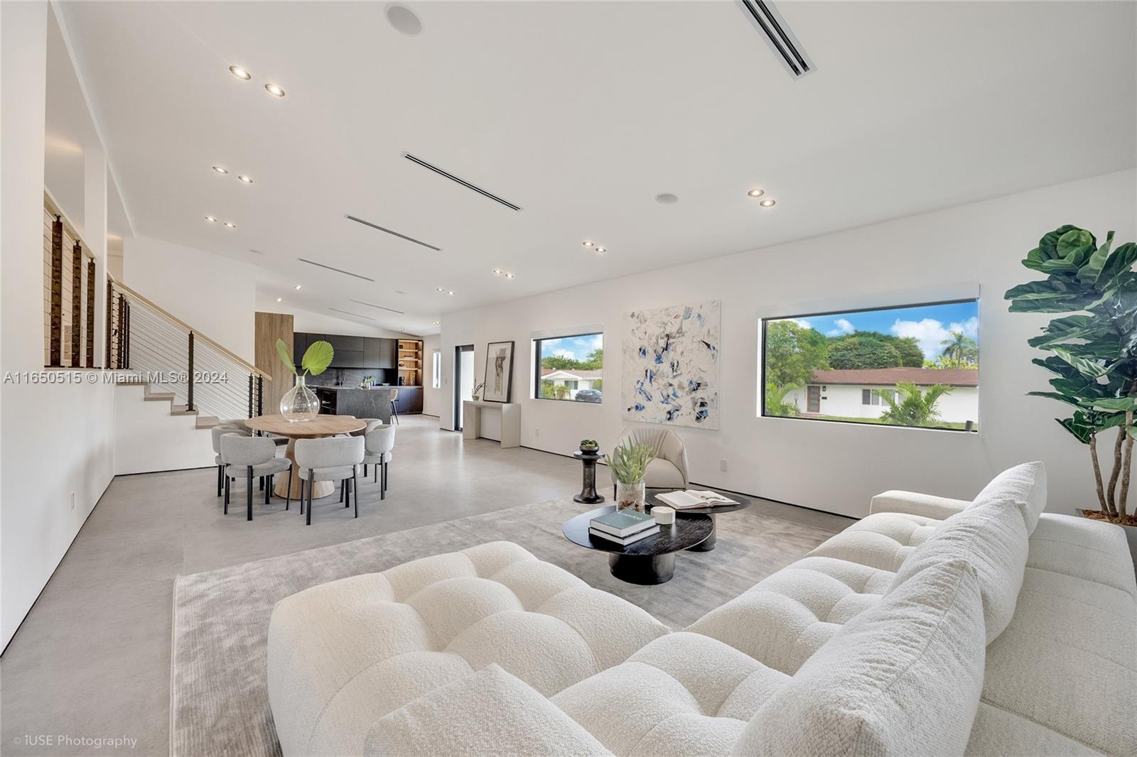 HIGHLAND LAKES SEC 3 - Residential