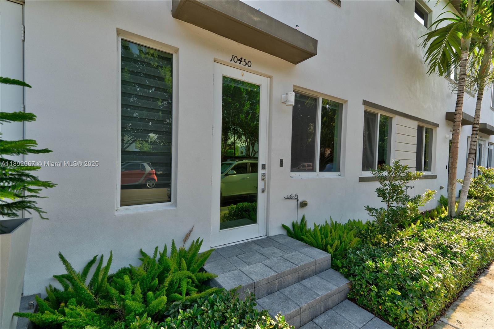 LANDMARK AT DORAL CENTRAL - Residential