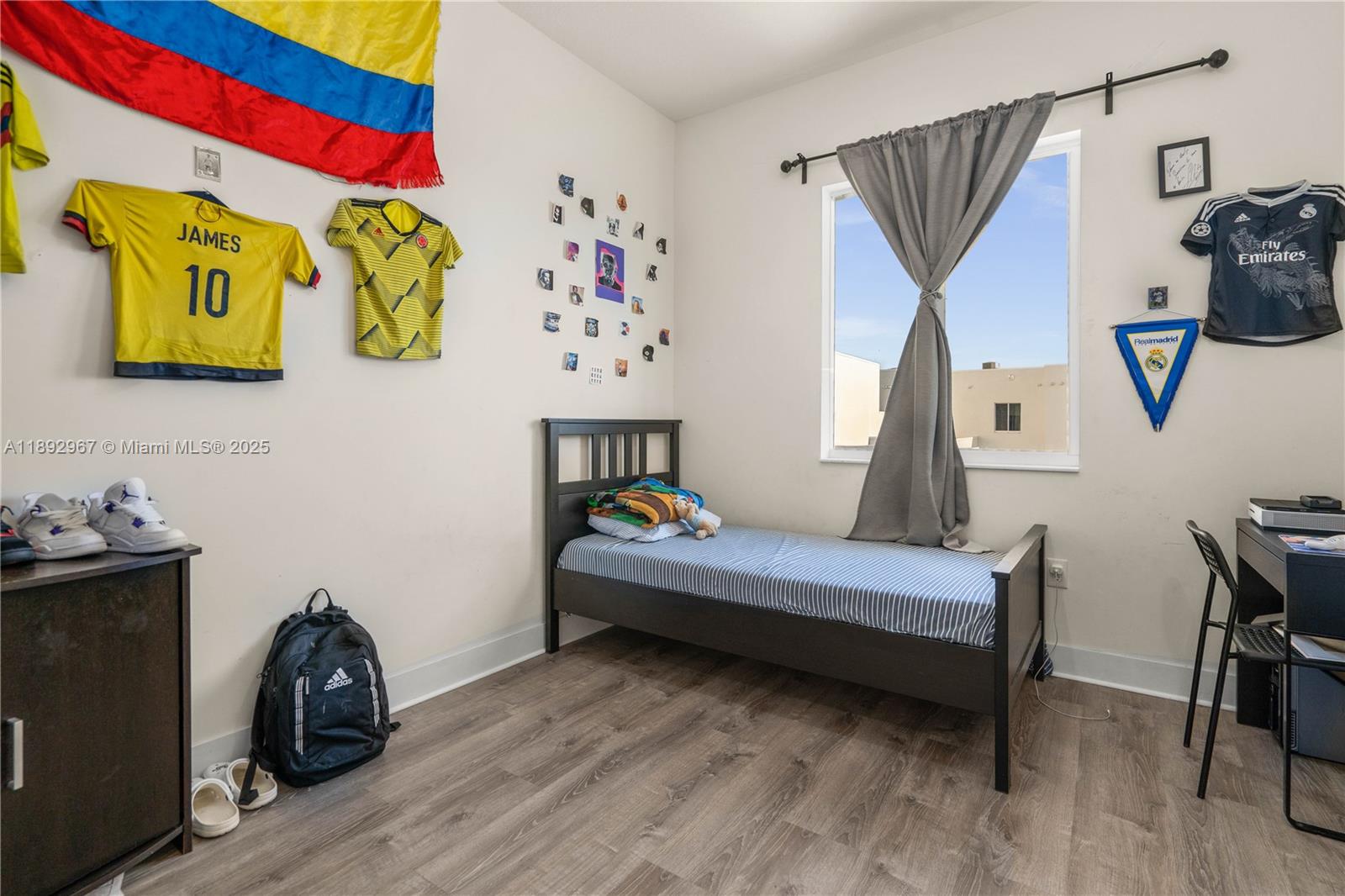 LANDMARK AT DORAL CENTRAL - Residential