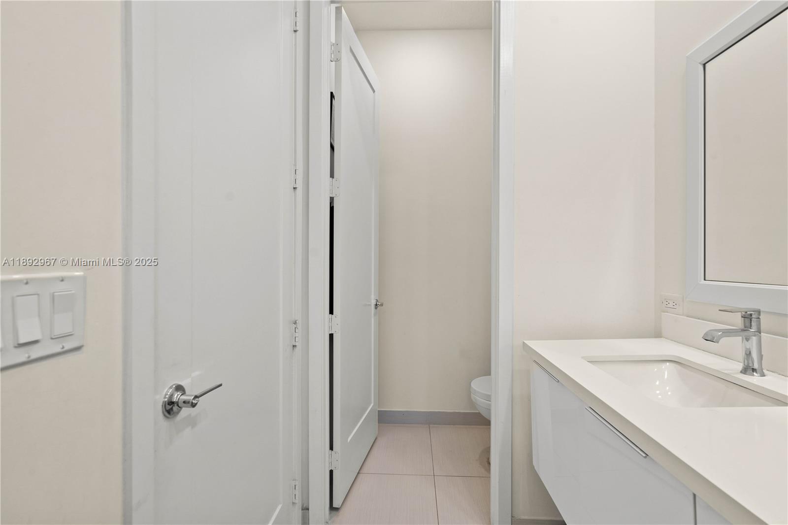 LANDMARK AT DORAL CENTRAL - Residential