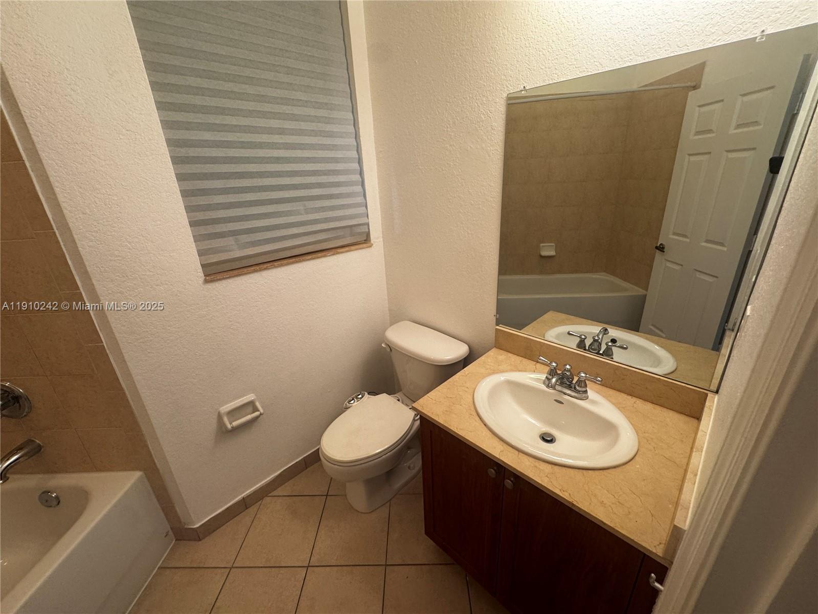 CORONADO AT DORAL I CONDO - Residential Lease