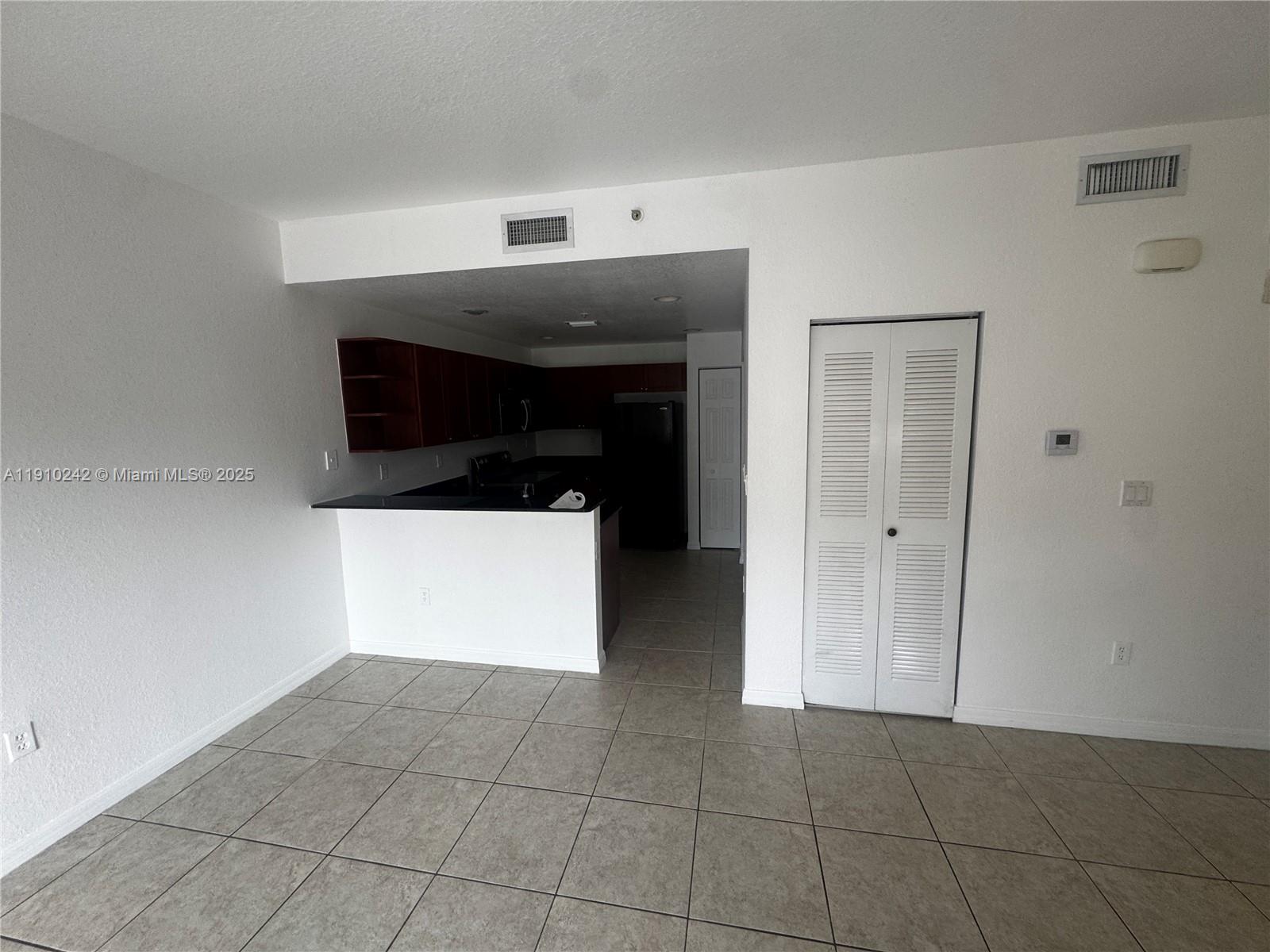 CORONADO AT DORAL I CONDO - Residential Lease
