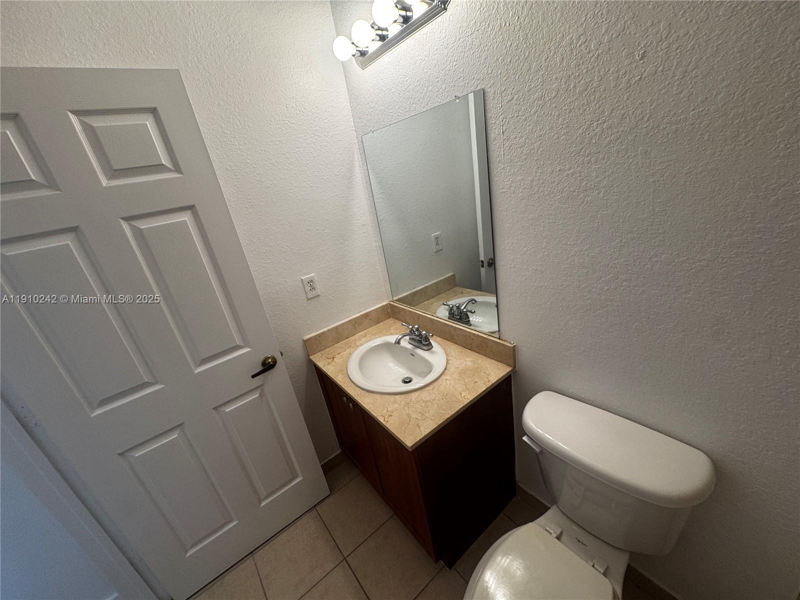 CORONADO AT DORAL I CONDO - Residential Lease