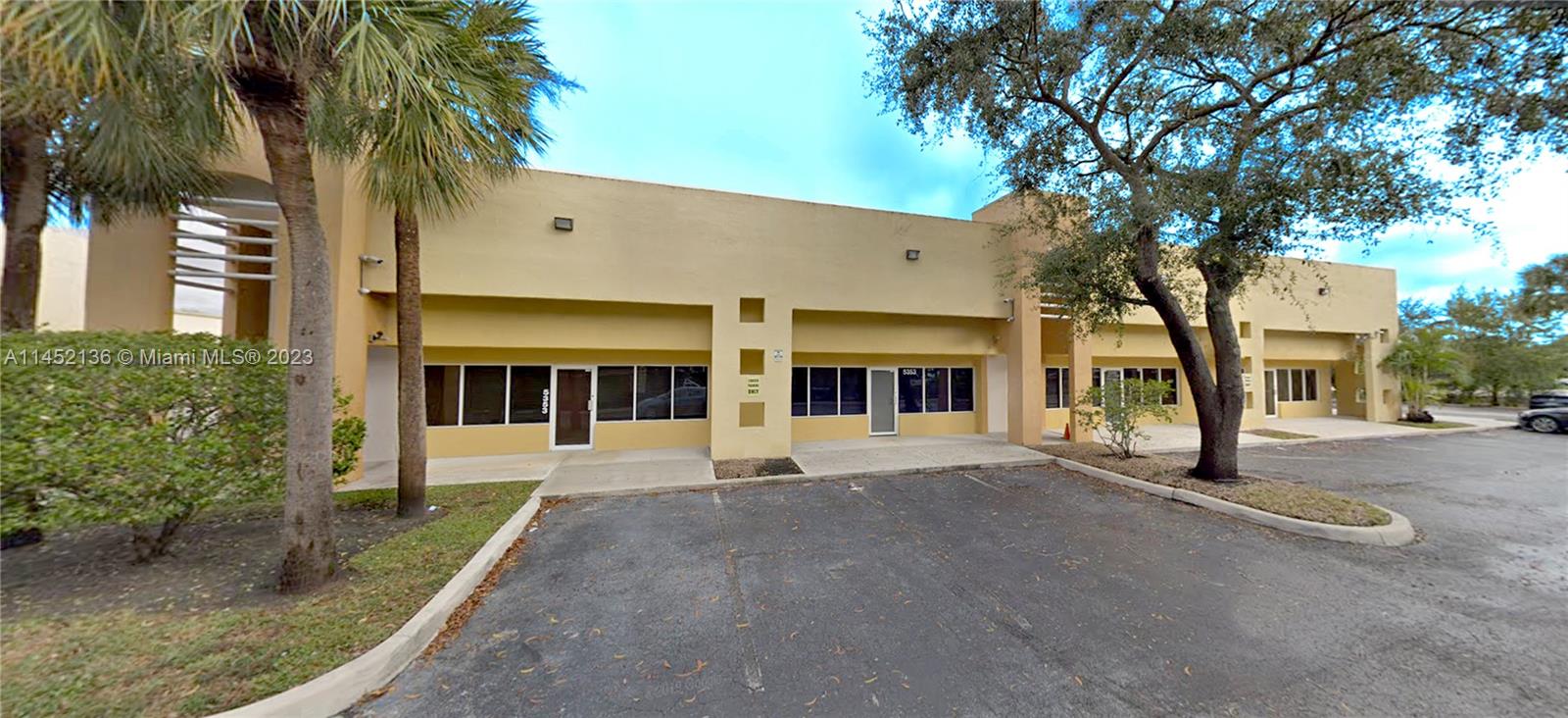Exceptional office warehouse space that combines versatility, prime location, and unique features. This 4,404 +/- SQFT property boasts a Class A office space and is situated in the highly sought-after area near the Sawgrass Expressway and just a few minutes from the internally recognized Sawgrass Mills Shopping Mall. Currently operating as a House of Faith, this property has received special approval from the city for its unique use, offering a serene sanctuary for gatherings. The open floor plan allows for easy division to suit your specific needs. For added convenience, a garage door is situated at the rear of the unit, making loading and unloading a breeze. Overall, this property has excellent visibility and accessibility.