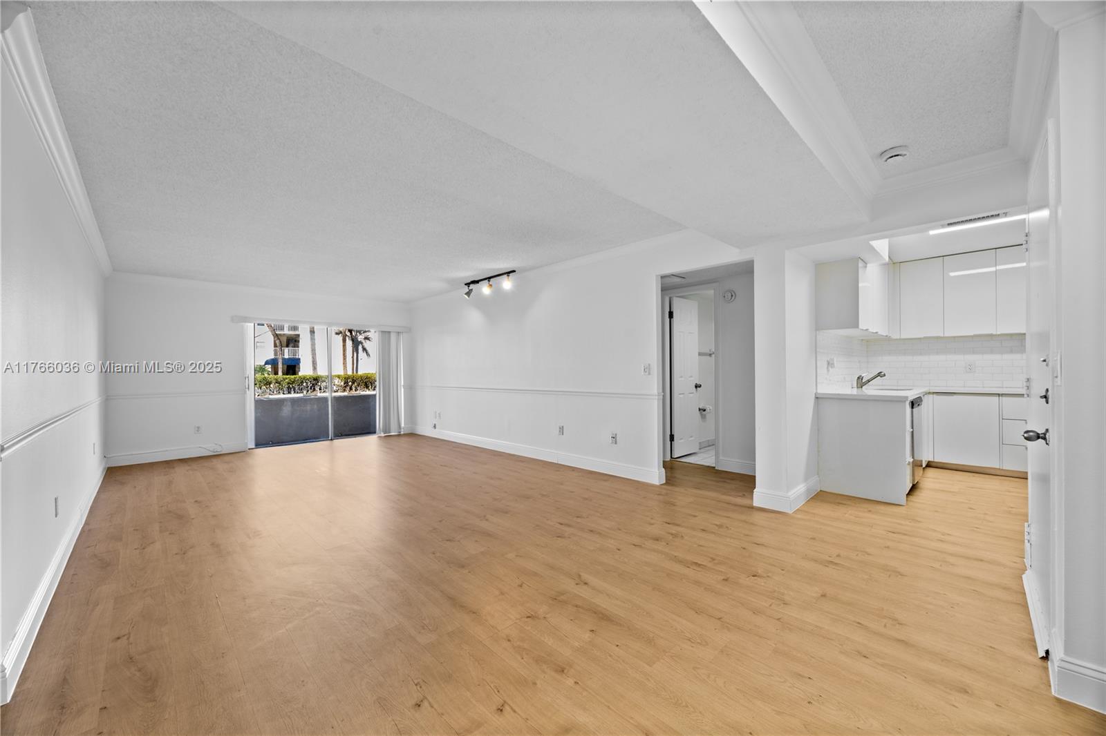 Rental Property at 7747 Sw 86th St D-110, Miami, Broward County, Florida - Bedrooms: 2 
Bathrooms: 2  - $2,550 MO.