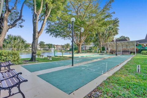 A home in Lauderdale Lakes