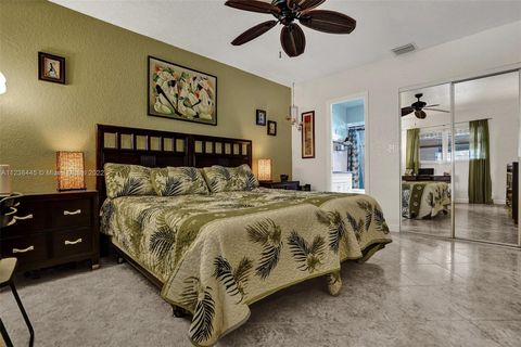 A home in Lauderdale Lakes