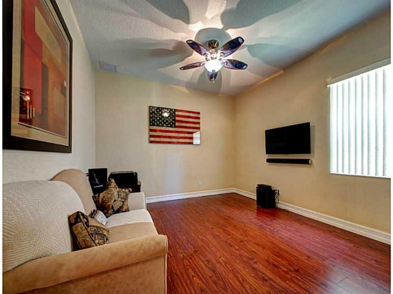 HERON BAY NORTHEAST 173-9 - Residential