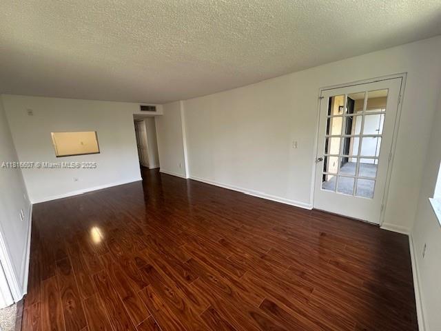 PROMENADE AT KENDALE LAKE - Residential