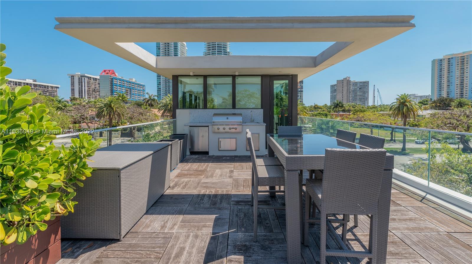 HOLLEMAN PARK - Residential