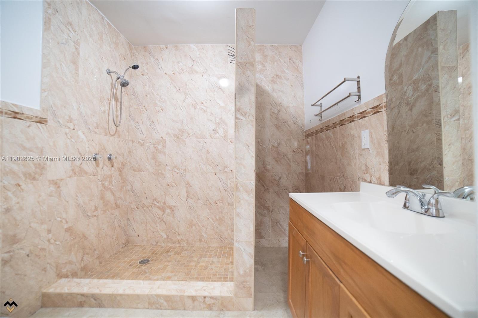 RANDALL PARK - Residential Lease