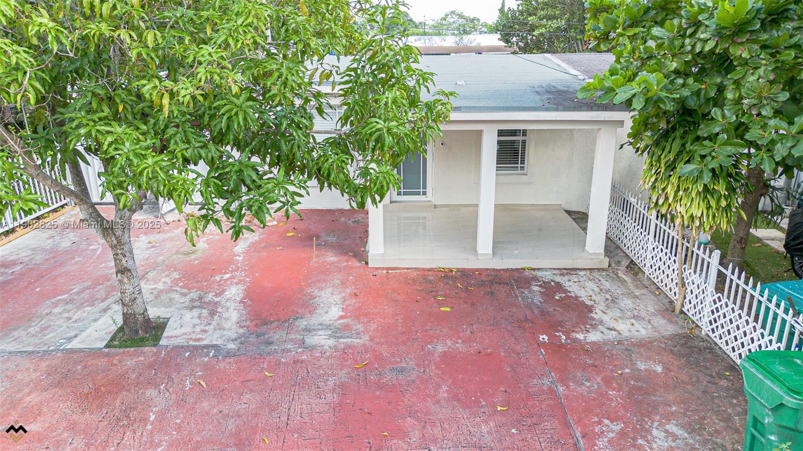 RANDALL PARK - Residential Lease