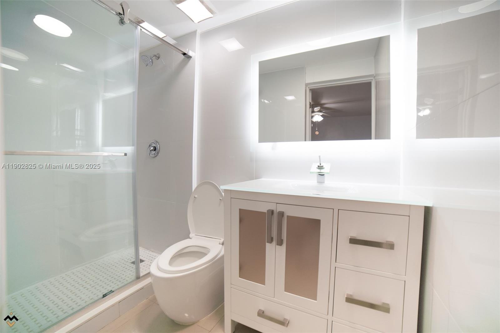 RANDALL PARK - Residential Lease