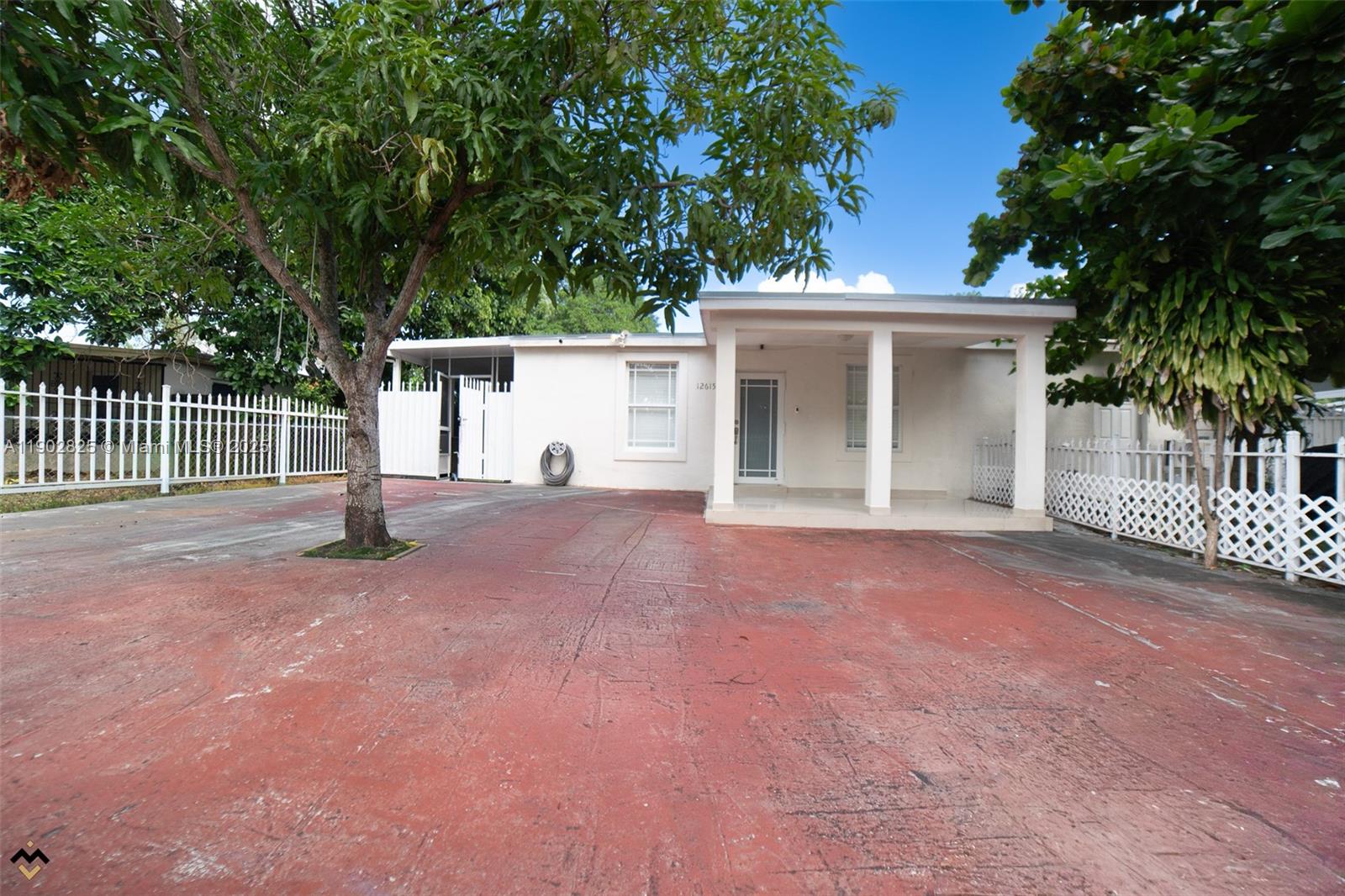 RANDALL PARK - Residential Lease