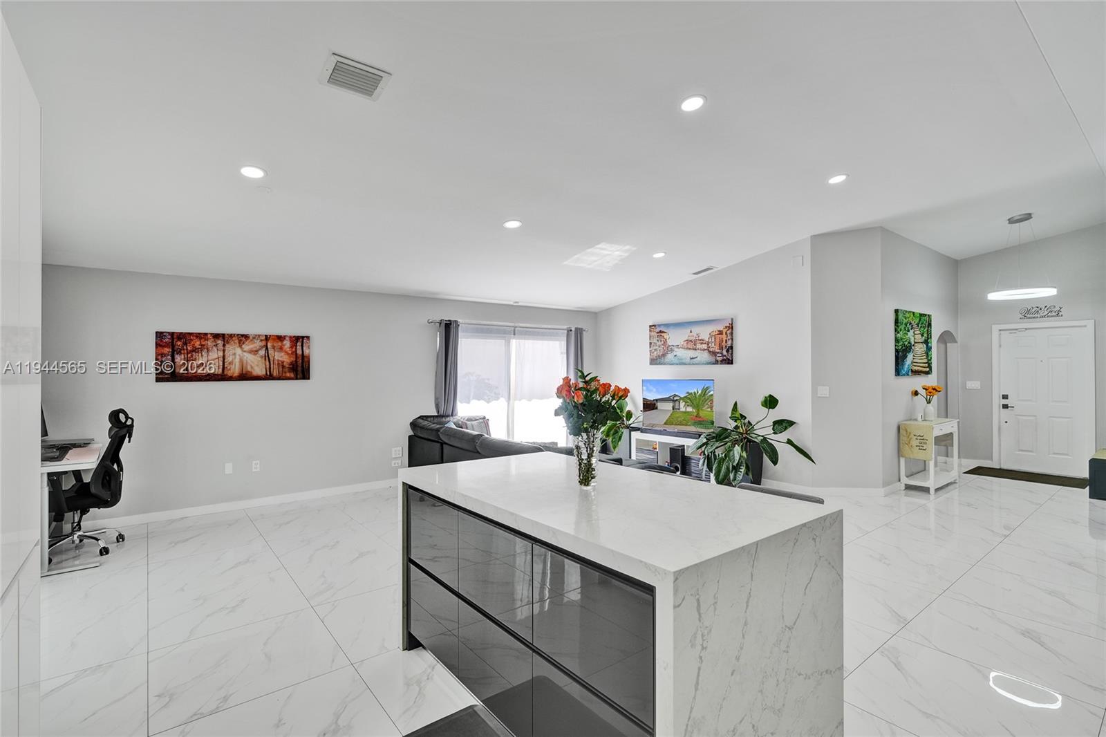 MED GARDENS SEC 2 - Residential