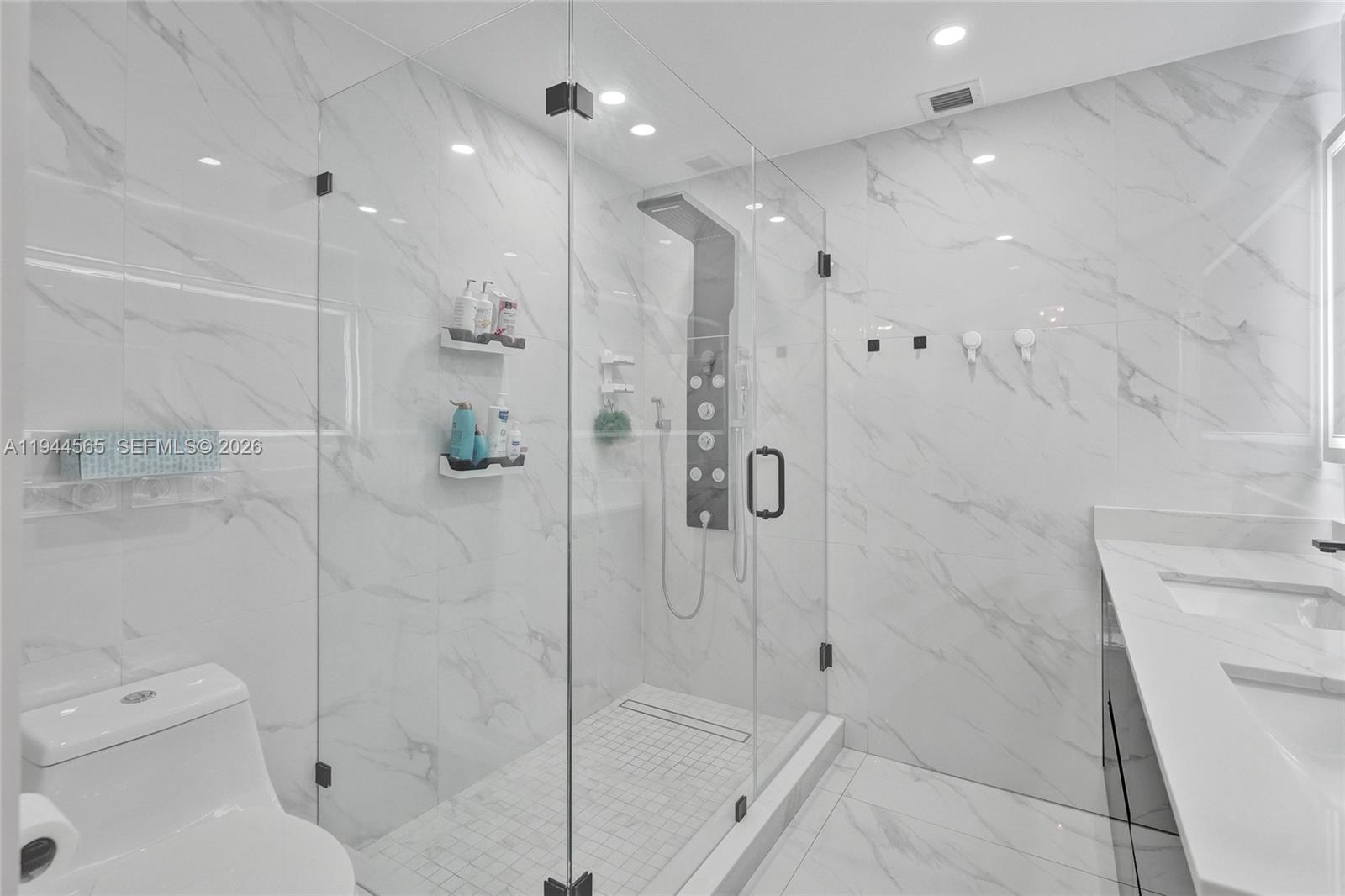 MED GARDENS SEC 2 - Residential