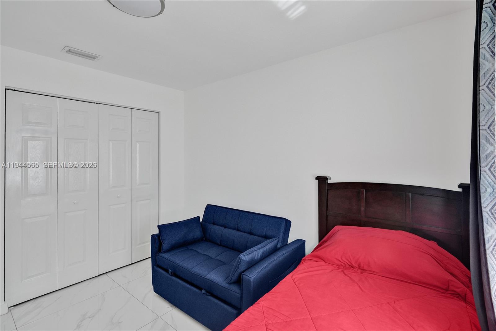 MED GARDENS SEC 2 - Residential