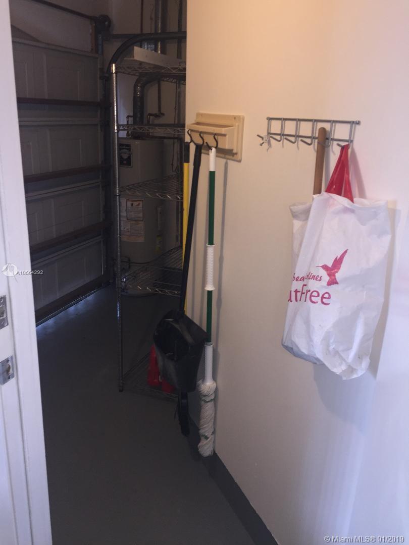 PATIO HOMES OF DORAL PINES - Residential Lease