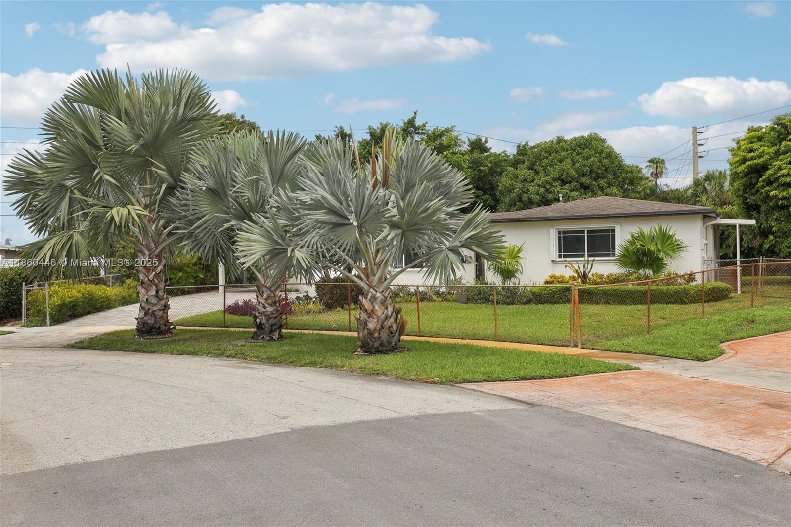 8601 NW 185th Ter