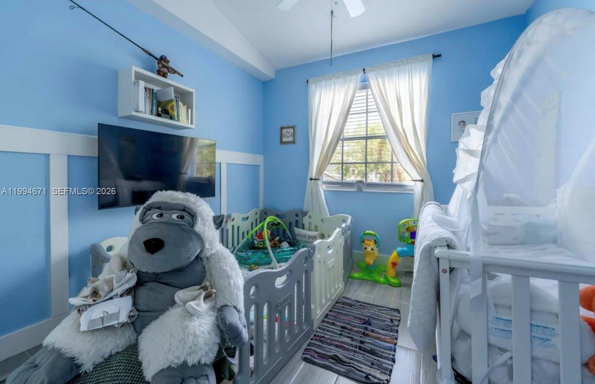 VILLAS DE TUSCANY CONDO - Residential