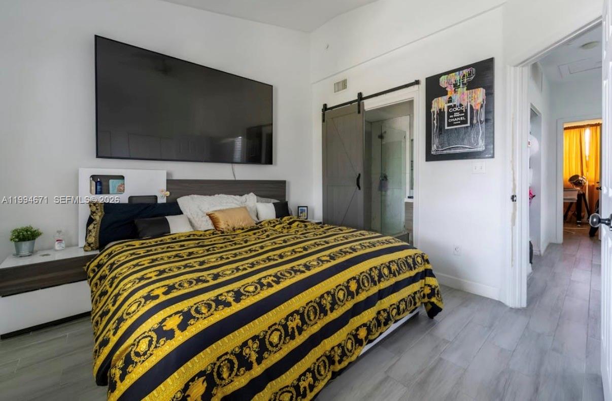 VILLAS DE TUSCANY CONDO - Residential