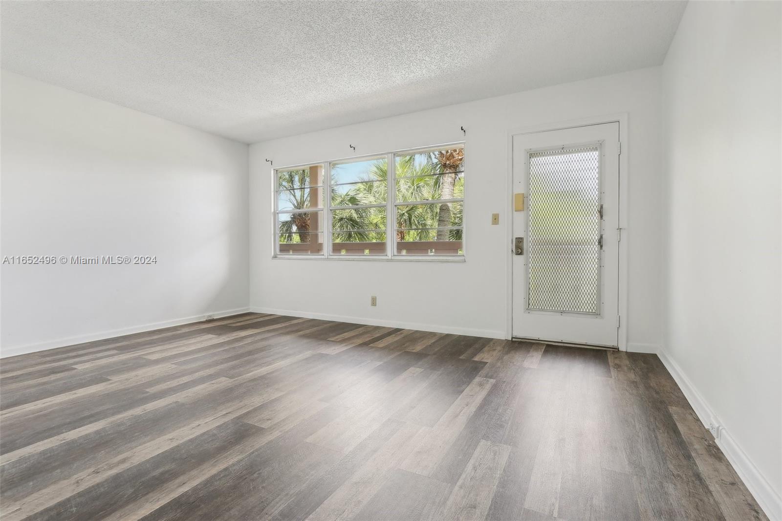 Property for Sale at 2002 Granada Dr G3, Coconut Creek, Broward County, Florida - Bedrooms: 1 
Bathrooms: 1  - $95,000