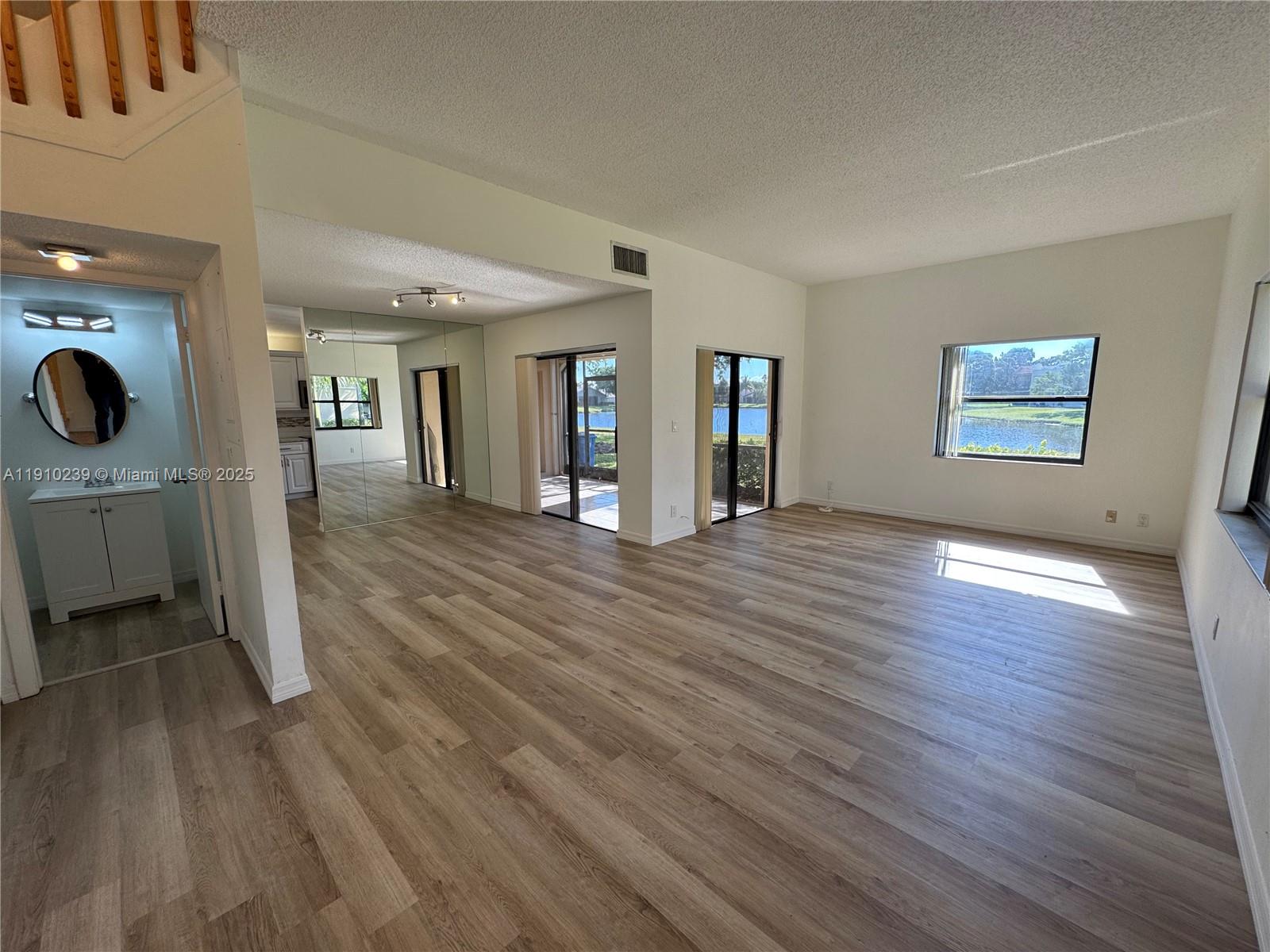 BONAVENTURE - Residential Lease