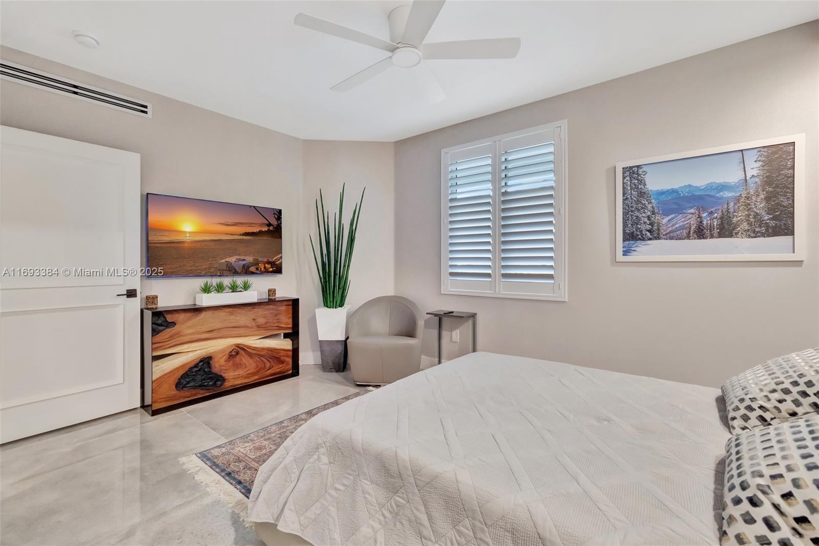 POINTE AT POMPANO BEACH - Residential