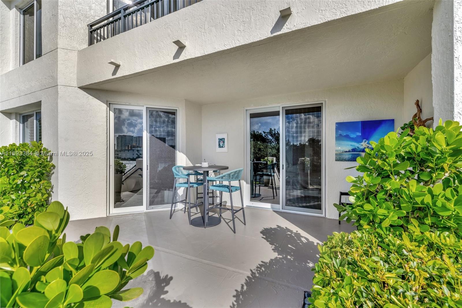 POINTE AT POMPANO BEACH - Residential